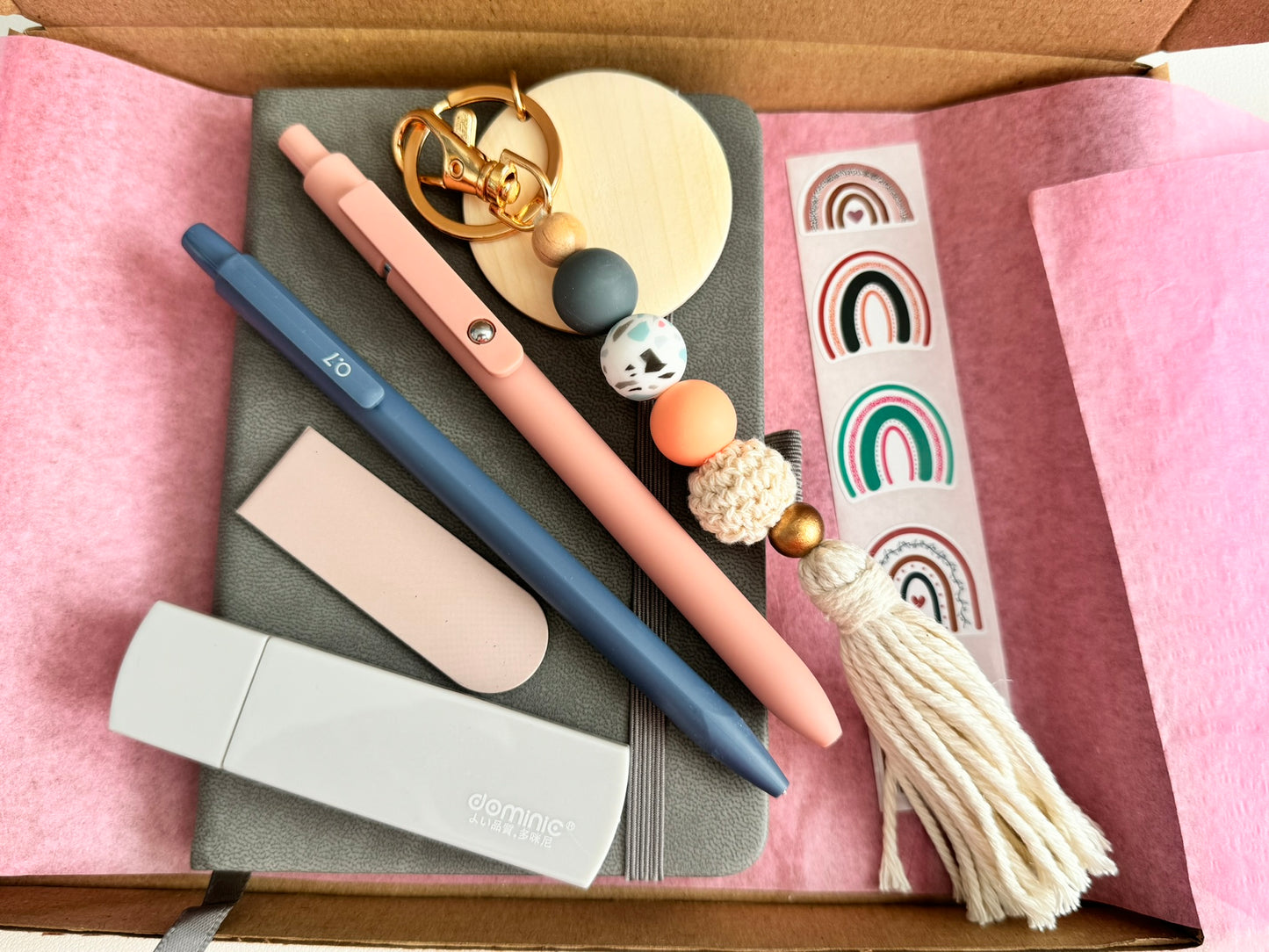 Stationery Gift Box (A6 notebook with keychain - 7 items)