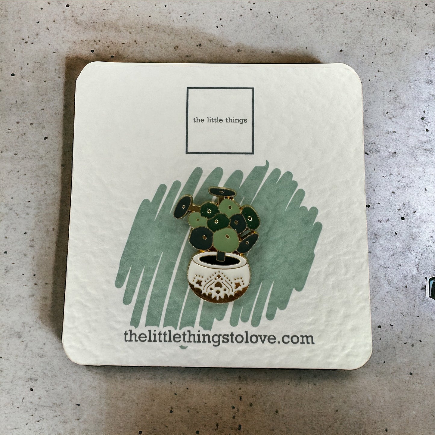 Enamel pin - PLANT